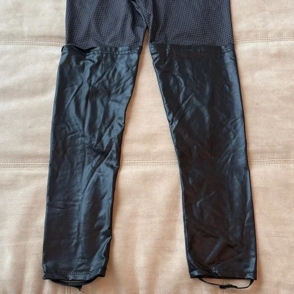 Rubies Dark Knight Trilogy Secret Wishes Cat Woman Suit Girls Size L fits 9/10 - Picture 2 of 10